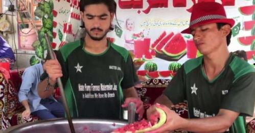 印度人吃瓜视频大全集,趣味横生的美食瞬间大盘点