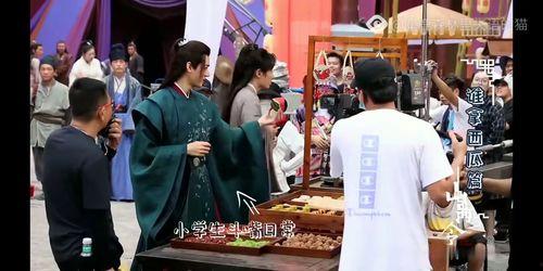 阿令吃瓜花絮,揭秘明星幕后趣事