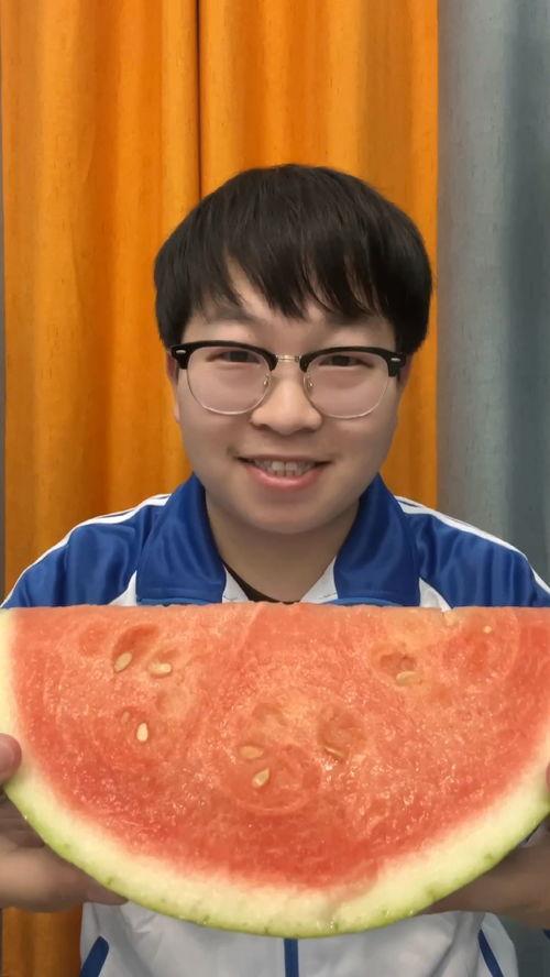 沉浸式是吃瓜,吃瓜群众的狂欢盛宴