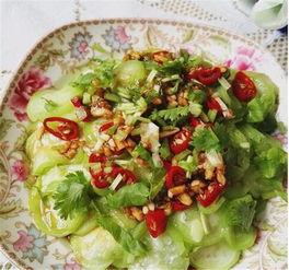 蛇瓜不去皮可以吃吗,能否安全食用揭秘