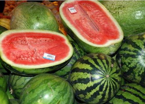 梦见死去的亲人买瓜吃瓜,亲人买瓜吃瓜的温馨瞬间